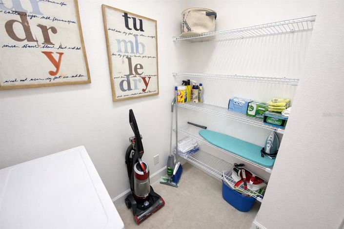 Image No.37-5 Bed House for sale