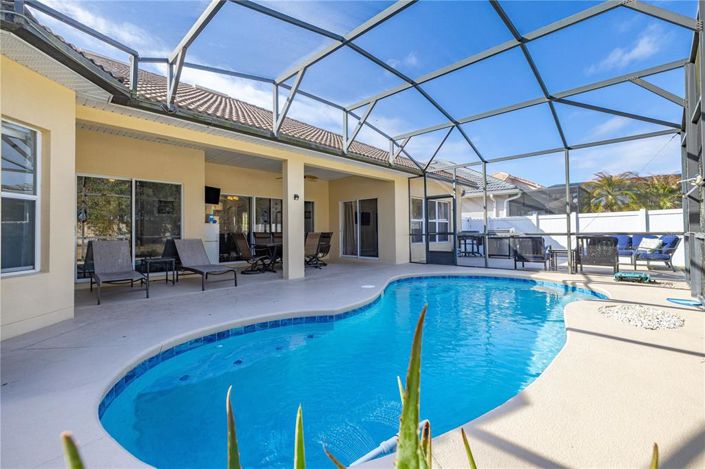 Image No.26-5 Bed House for sale