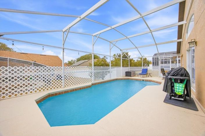 Image No.22-4 Bed House for sale