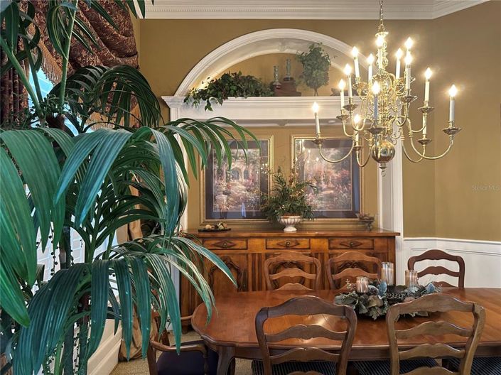 Image No.13-5 Bed House for sale