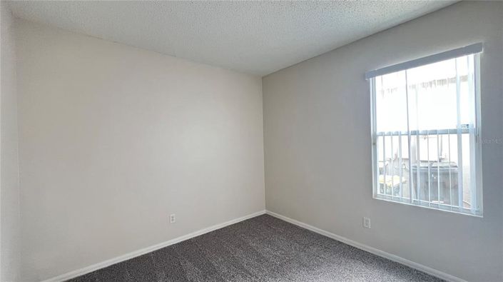 Image No.33-5 Bed House for sale