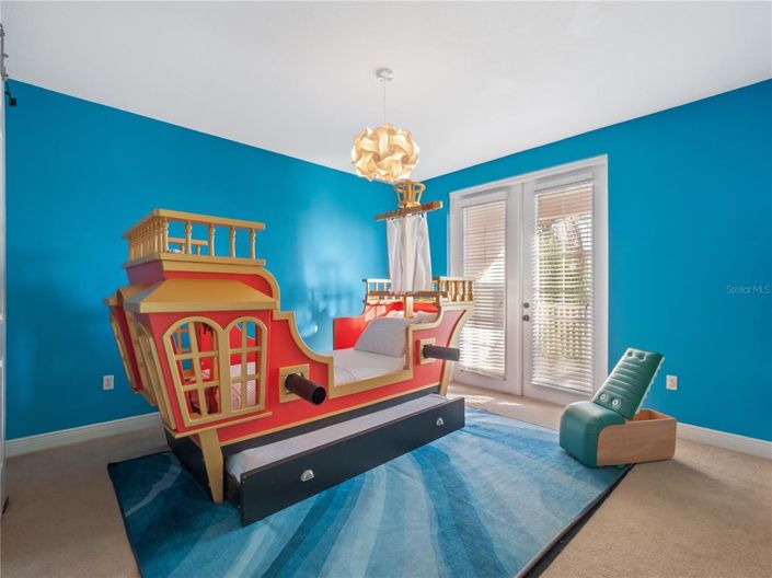 Image No.27-5 Bed House for sale