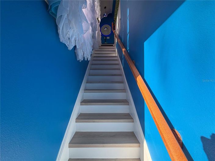 Image No.51-5 Bed House for sale