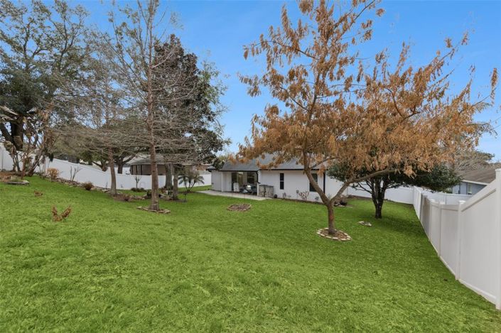 Image No.39-3 Bed House for sale