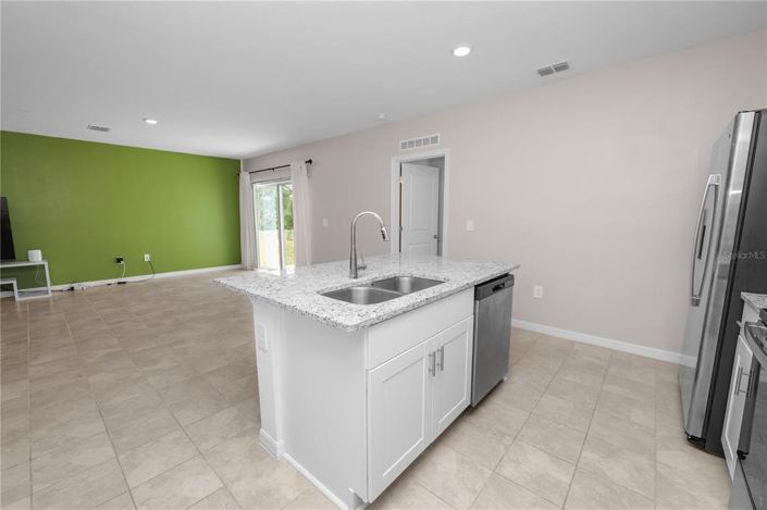 Image No.14-5 Bed House for sale