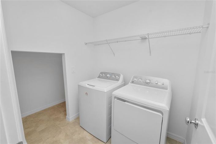 Image No.22-5 Bed House for sale