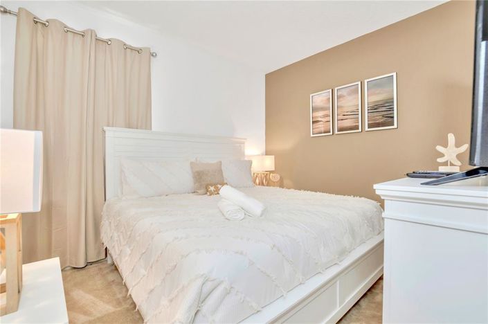 Image No.14-8 Bed House for sale