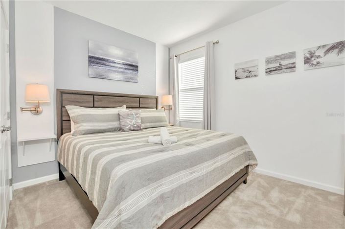 Image No.17-8 Bed House for sale