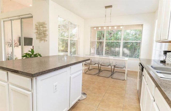 Image No.9-3 Bed House for sale