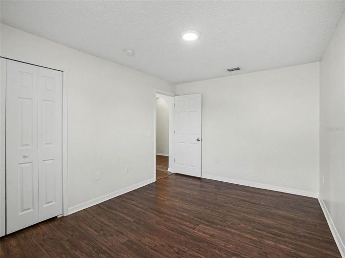 Image No.13-3 Bed House for sale