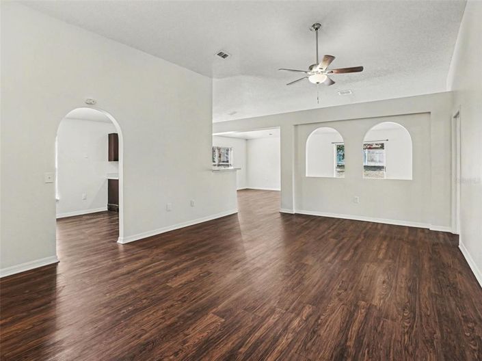 Image No.3-Maison de 3 chambres à vendre à Saint John