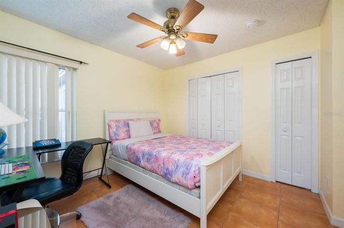 Image No.27-4 Bed House for sale