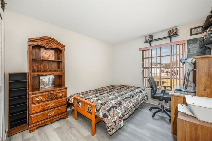 Image No.14-3 Bed House for sale