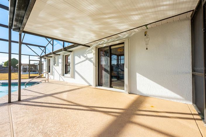 Image No.17-3 Bed House for sale