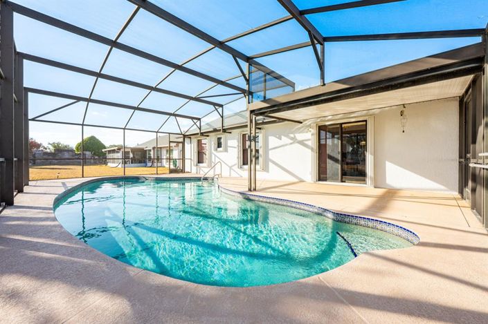 Image No.2-3 Bed House for sale