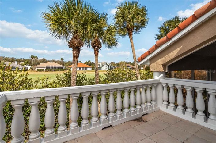 Image No.26-3 Bed Townhouse for sale