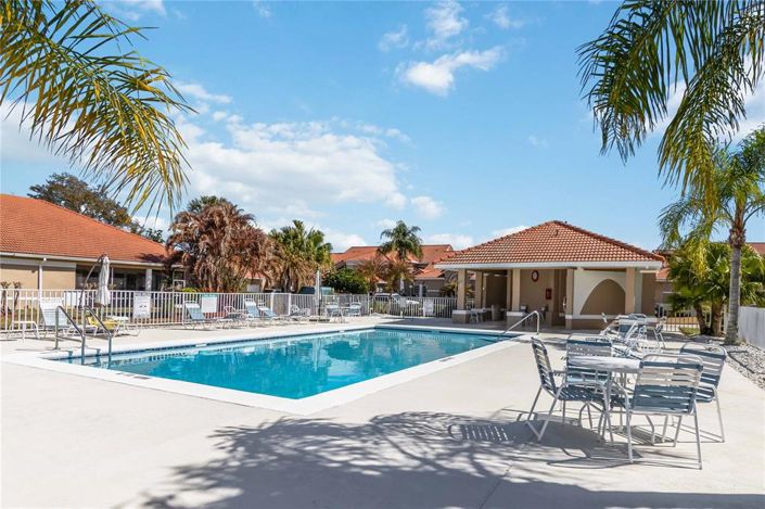 Image No.33-3 Bed Townhouse for sale