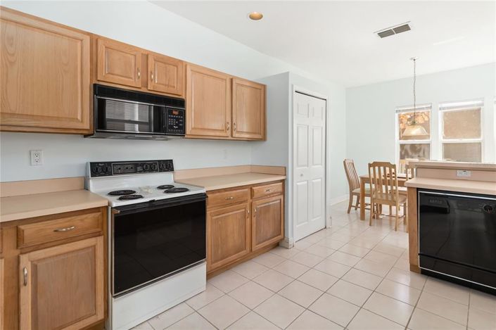 Image No.5-3 Bed Townhouse for sale