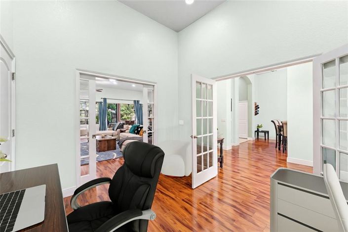 Image No.14-5 Bed House for sale