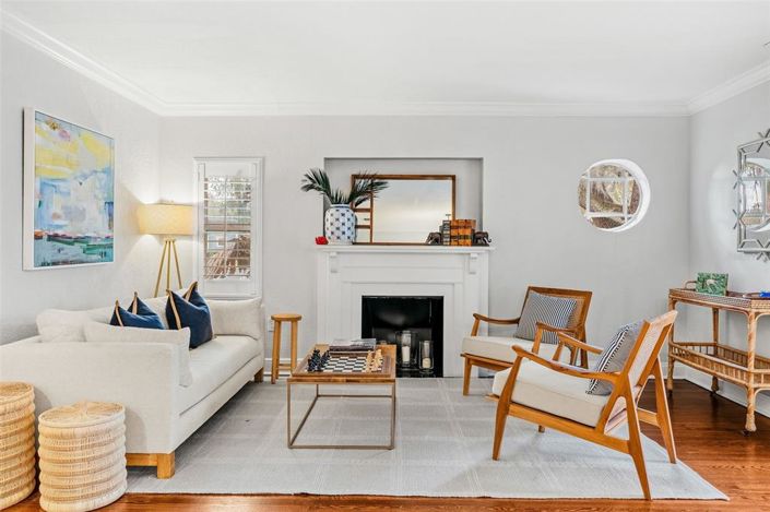 Image No.6-3 Bed House for sale