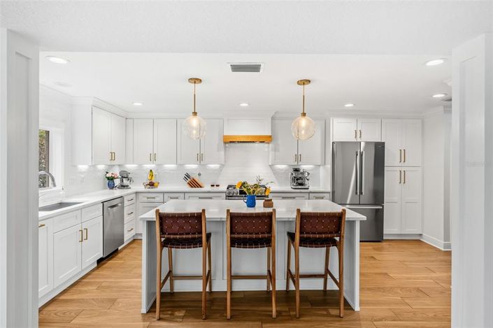 Image No.9-3 Bed House for sale