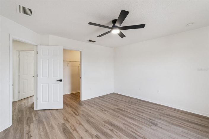 Image No.13-4 Bed House for sale