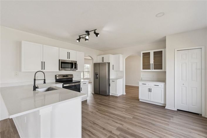 Image No.7-4 Bed House for sale