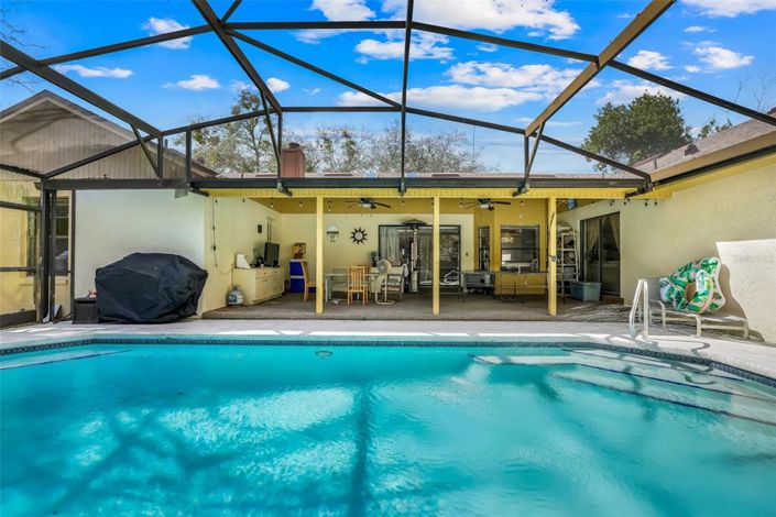 Image No.35-5 Bed House for sale