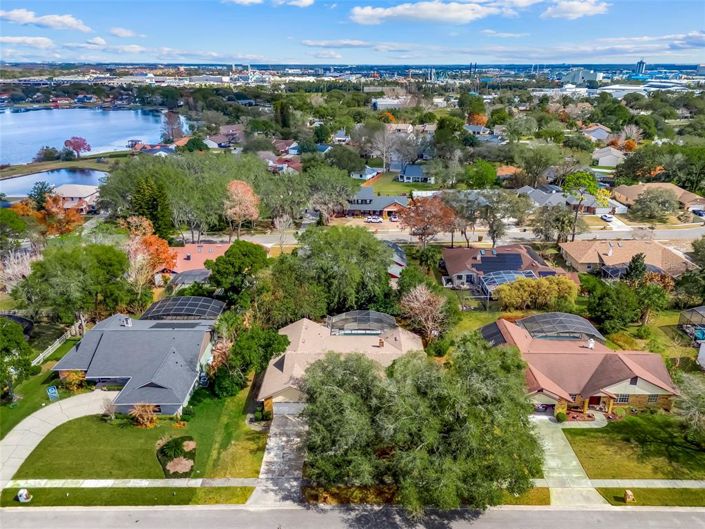 Image No.41-5 Bed House for sale