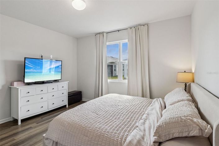 Image No.19-4 Bed House for sale