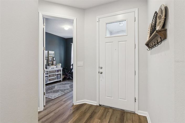 Image No.3-4 Bed House for sale