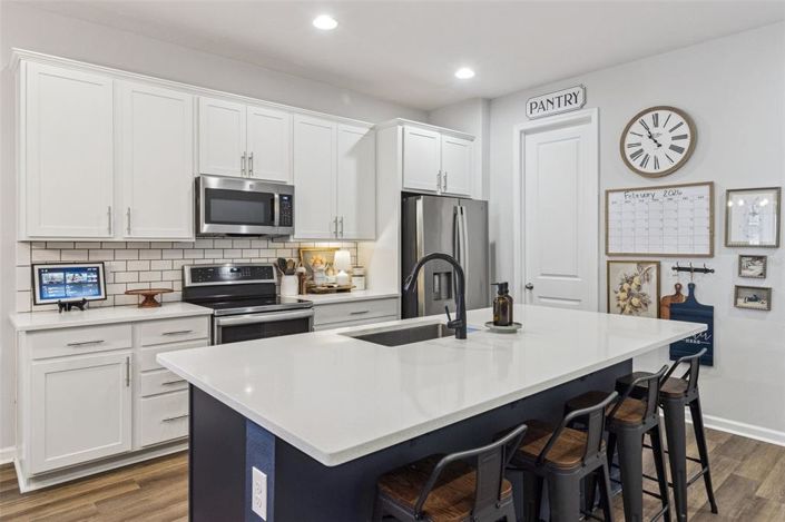 Image No.7-4 Bed House for sale