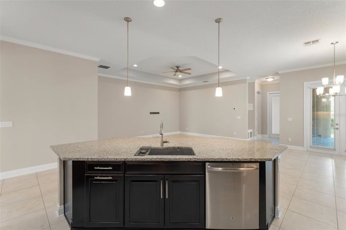 Image No.24-4 Bed House for sale