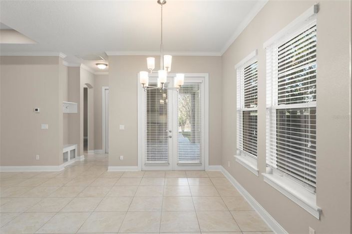 Image No.25-4 Bed House for sale