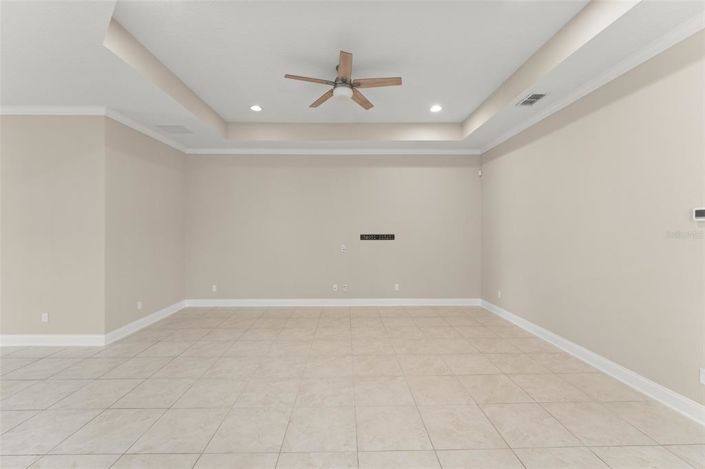 Image No.27-4 Bed House for sale