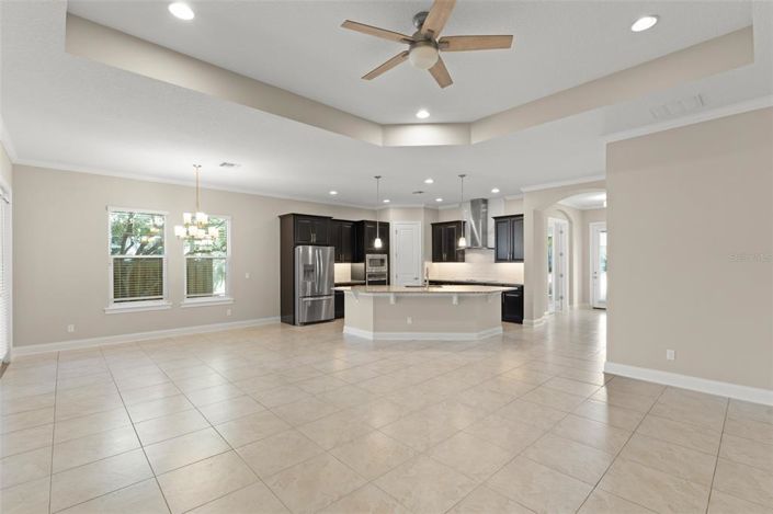 Image No.30-4 Bed House for sale