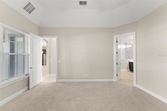 Image No.32-4 Bed House for sale