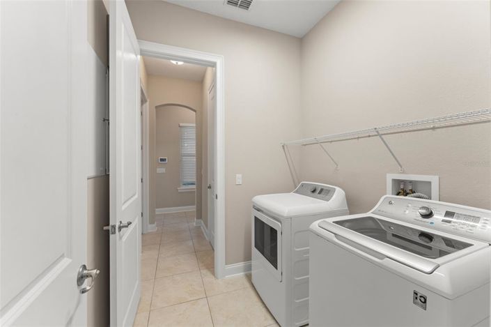 Image No.38-4 Bed House for sale