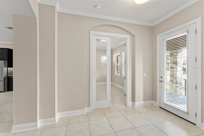 Image No.6-4 Bed House for sale