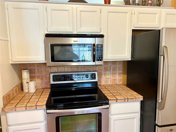 Image No.8-3 Bed House for sale