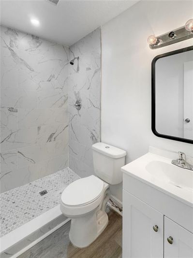 Image No.14-3 Bed House for sale