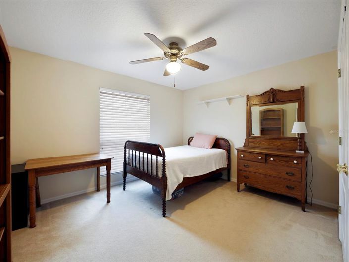 Image No.23-5 Bed House for sale