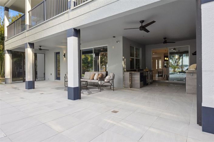 Image No.53-5 Bed House for sale