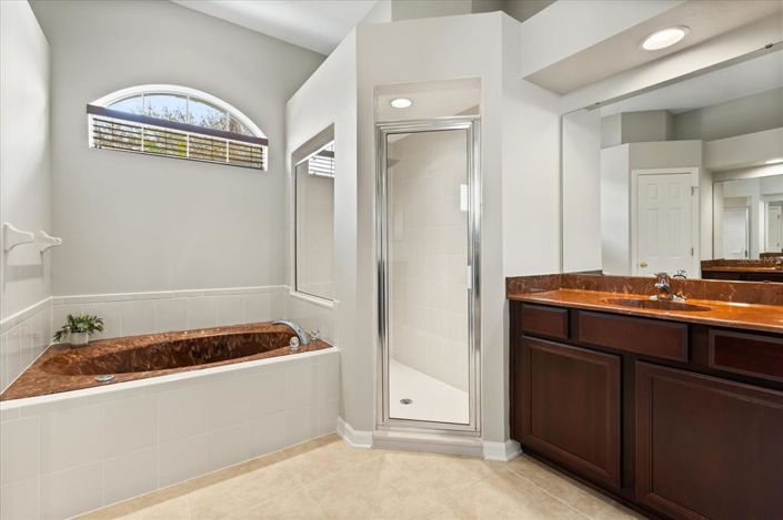 Image No.11-Maison de 4 chambres à vendre à Saint John