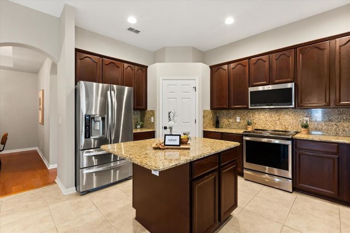 Image No.4-Maison de 4 chambres à vendre à Saint John