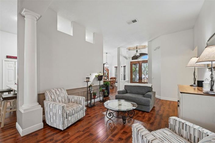 Image No.2-Maison de 4 chambres à vendre à Saint John