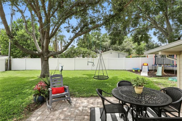 Image No.18-3 Bed House for sale