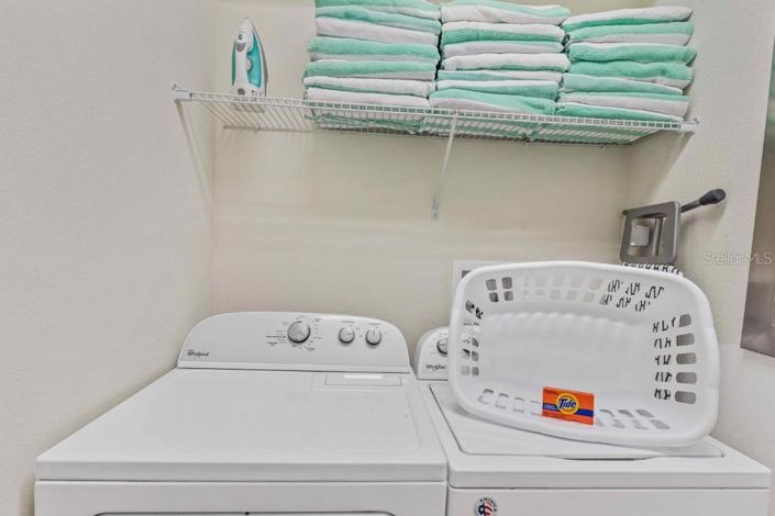 Image No.35-8 Bed House for sale