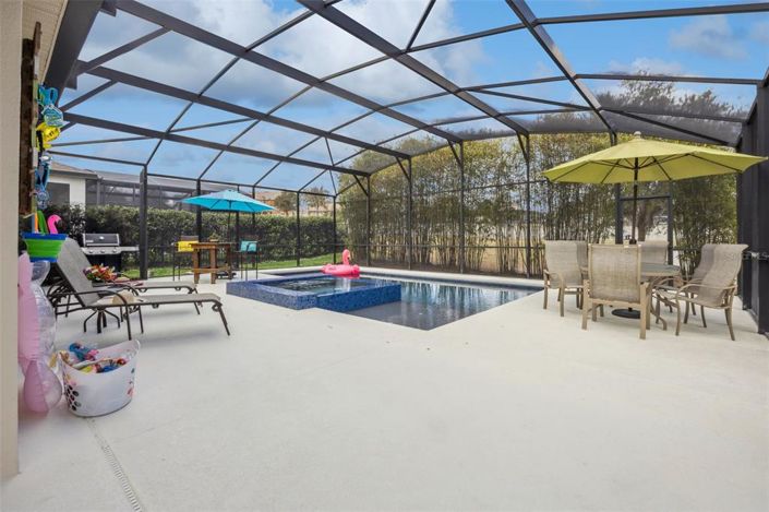 Image No.13-4 Bed House for sale