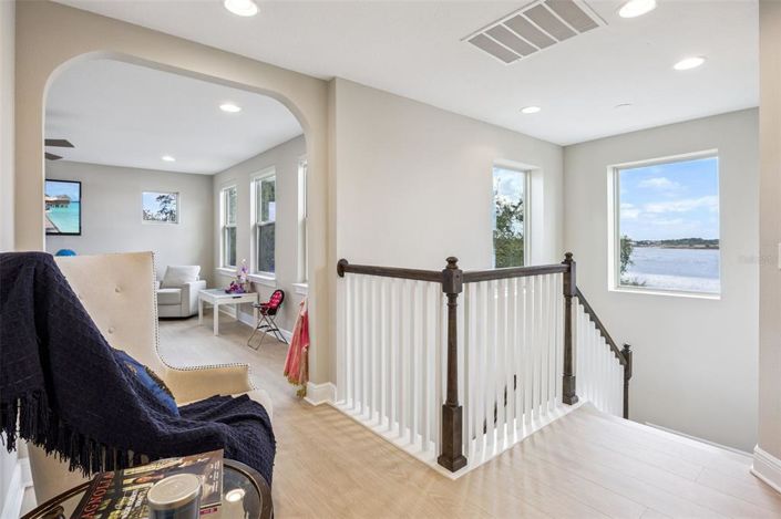 Image No.15-4 Bed House for sale